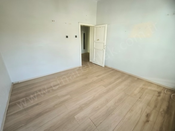 Yunusemre Palandöken Kiralık Daire |  2+1 Oda | 100M2 Aylık 4.000Tl | 1. Kat | Soba | 1 Banyo Resim-2