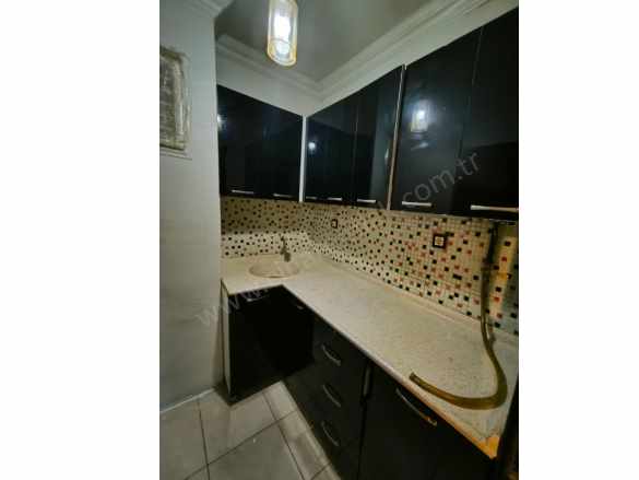 Bosna Caddesinde Satılık Ofis / Büro & Çınardan ilan No: 5214 2+1 Yakutiye