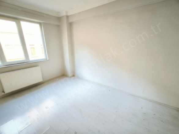 Bosna Caddesinde Satılık Ofis / Büro & Çınardan ilan No: 5214 2+1 Yakutiye