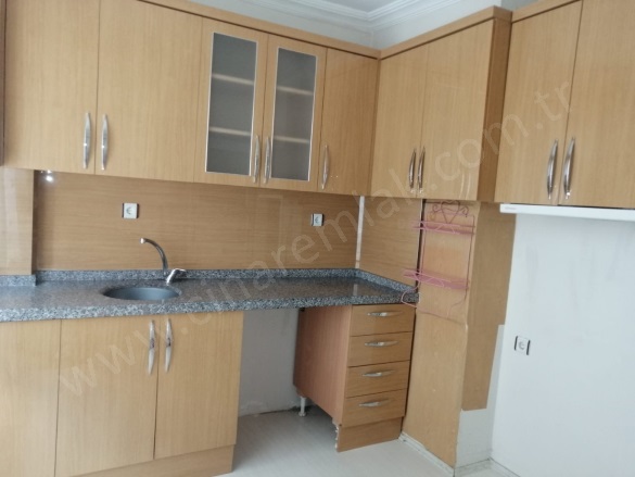 Yenişehir Palandöken Kiralık Daire |  3+1 Oda | 135M2 Aylık 12.000Tl | 1. Kat | Kombi | 1 Banyo Resim-1