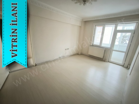 Yenişehir Palandöken Kiralık Daire |  3+1 Oda | 135M2 Aylık 11.000Tl | 1. Kat | Kombi | 1 Banyo Resim-3