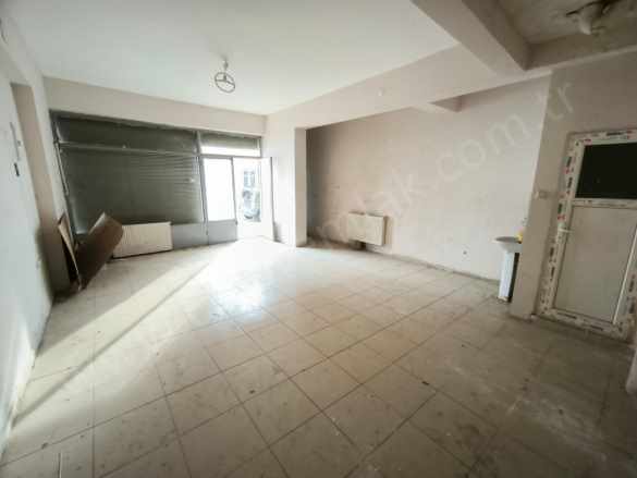 Şehir Merkezinde Ana Yola Cepheli 45M² Kiralık Depo işyeri Çınardan ilan No:5228 1 Yakutiye Rabia