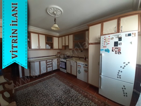 Yıldızkent Palandöken Kiralık Daire |  3+1 Oda | 180M2 Aylık 18.000Tl | 6. Kat | Kombi | 2 Banyo Resim-1