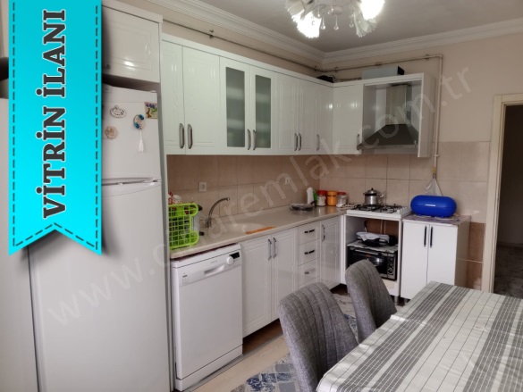 Hilalkent Yakutiye Satılık Daire |  3+1 Oda | 185M2 2.700.000Tl  Krediye Uygun  | 2. Kat | Merkezi Isınma | 2 Banyo Resim-1