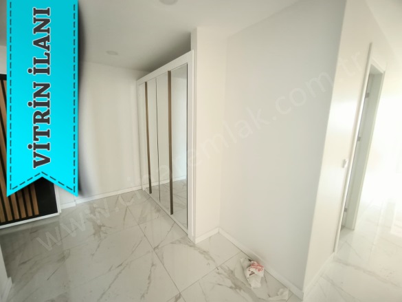 Rabia Ana Yakutiye Satılık Daire |  3+1 Oda | 150M2 3.850.000Tl  Krediye Uygun  | 7. Kat | Merkezi Isınma | 2 Banyo Resim-4