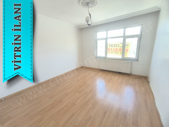 Gez Mahallesi. Yakutiye Kiralık Daire |  3+1 Oda | 150M2 Aylık 16.000Tl | 3. Kat | Kombi | 1 Banyo Resim-5