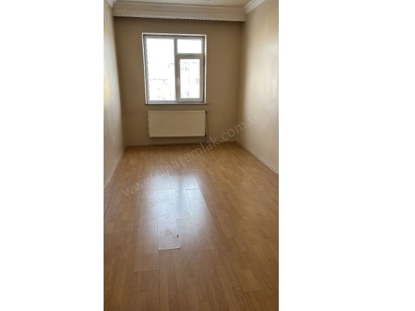 Yıldızkent Palandöken Kiralık Daire |  3+1 Oda | 170M2 Aylık 16.000Tl | 3. Kat | Merkezi Isınma | 1 Banyo Resim-3