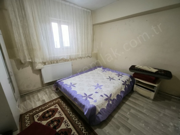 Yenişehir Palandöken Kiralık Daire |  2+1 Oda | 130M2 Aylık 10.000Tl Eşyalı  | Bodrum | Kombi | 1 Banyo Resim-2