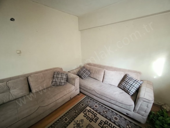 Yenişehir Palandöken Kiralık Daire |  2+1 Oda | 130M2 Aylık 10.000Tl Eşyalı  | Bodrum | Kombi | 1 Banyo Resim-4