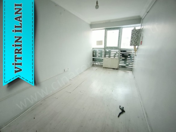 Bosna Caddesi Yakutiye Kiralık Ofis / Büro |  2+1 Oda |Aylık 15.000Tl | 1. Kat | Kombi Resim-1