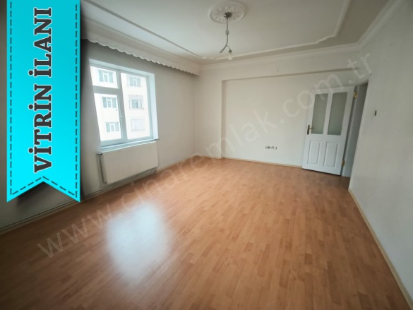 Kayakyolu Palandöken Kiralık Daire |  3+1 Oda | 160M2 Aylık 19.000Tl | 4. Kat | Merkezi Isınma | 2 Banyo Resim-3