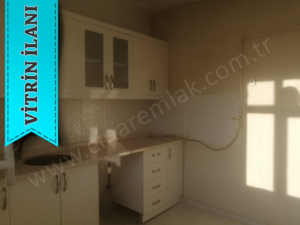 Yenişehir Palandöken Kiralık Daire |  3+1 Oda | 135M2 Aylık 8.000Tl | 4. Kat | Kombi | 1 Banyo Resim-1