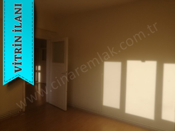 Yenişehir Palandöken Kiralık Daire |  3+1 Oda | 135M2 Aylık 8.000Tl | 4. Kat | Kombi | 1 Banyo Resim-3