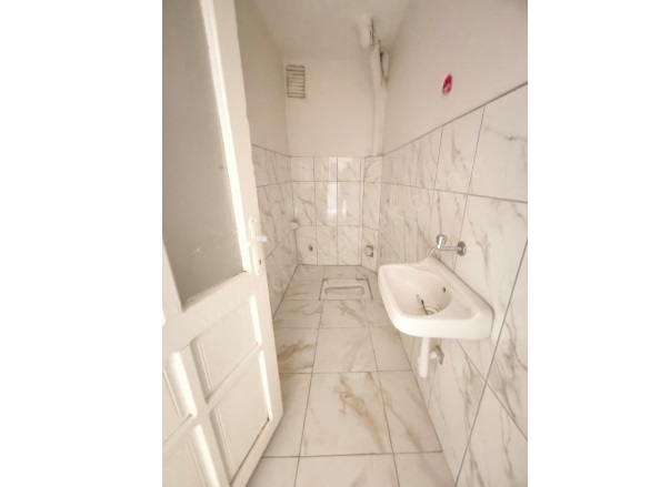 Abdurrahman Gazi Palandöken Kiralık Daire |  3+1 Oda | 130M2 Aylık 6.000Tl | Bodrum | Merkezi Isınma | 1 Banyo Resim-4