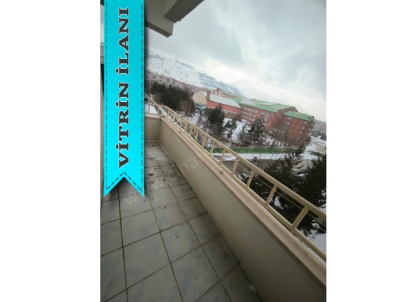 Yenişehir Palandöken Satılık Daire |  4+1 Oda | 230M2 4.600.000Tl  Krediye Uygun  | 3. Kat | Kombi | 2 Banyo Resim-5