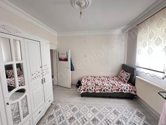 Dadaşkent Aziziye Satılık Daire |  3+1 Oda | 150M2 1.180.000Tl | Bodrum | Kombi | 1 Banyo Resim-2