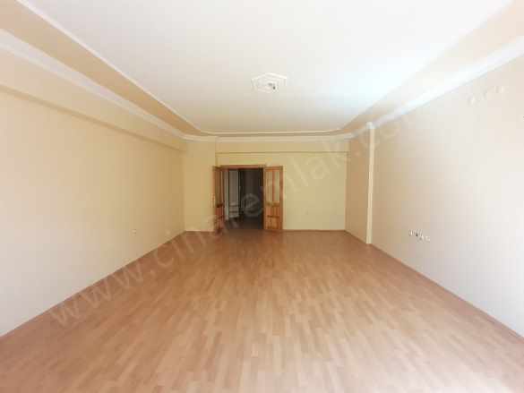 Yıldızkentte Asansörlü Kapalı Garajlı Kiralık Daire Çınardan ilan No: 5345 3+1 Palandöken