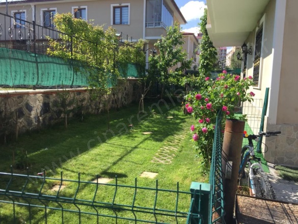 Yıldızkent Palandöken Satılık Villa |  4+1 Oda | 256M2 14.000.000Tl  Krediye Uygun  | Dubleks | Kombi | 2 Banyo Resim-3