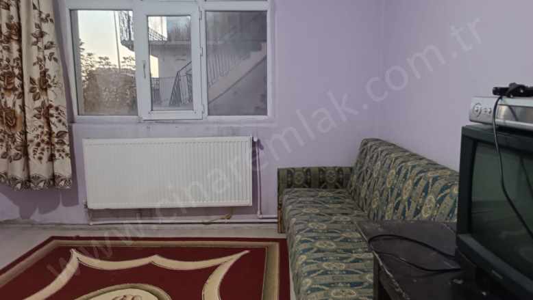 Horasanda Kiralık Daire Eşyalı Bahçeli Ev Çınardan ilan No: 5351 3+1