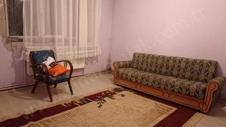 Horasanda Kiralık Daire Eşyalı Bahçeli Ev Çınardan ilan No: 5351 3+1