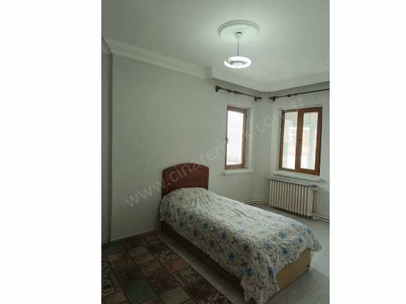Şehir Merkezi Taşhanın Karşısında Eşyalı Asansörlü Kiralık Daire Çınardan ilan No: 5367 3+1 Yakutiye