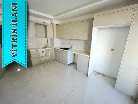 Yenişehir Palandöken Satılık Daire |  3+1 Oda | 140M2 5.650.000Tl  Krediye Uygun  | 4. Kat | Merkezi Isınma | 2 Banyo Resim-1