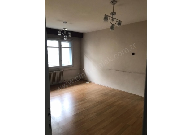 Yenişehir Palandöken Kiralık Daire |  3+1 Oda | 130M2 Aylık 15.000Tl | 1. Kat | Merkezi Isınma | 1 Banyo Resim-4