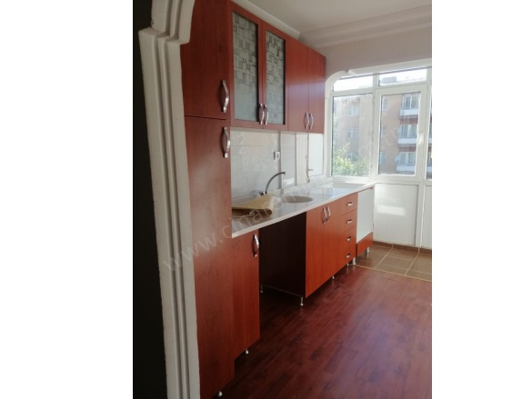 Yenişehir Palandöken Satılık Daire |  3+1 Oda | 130M2 2.300.000Tl  Krediye Uygun  | 3. Kat | 1 Banyo Resim-2