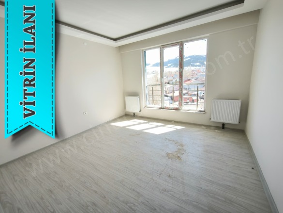 Kayakyolu Palandöken Kiralık Daire |  3+1 Oda | 150M2 Aylık 22.000Tl | 3. Kat | Kombi | 1 Banyo Resim-2