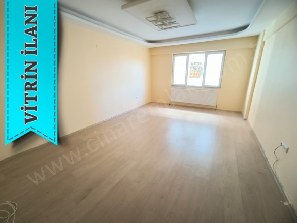 Rabia Ana Yakutiye Kiralık Daire |  3+1 Oda | 150M2 Aylık 17.500Tl | 3. Kat | Merkezi Isınma | 2 Banyo Resim-3