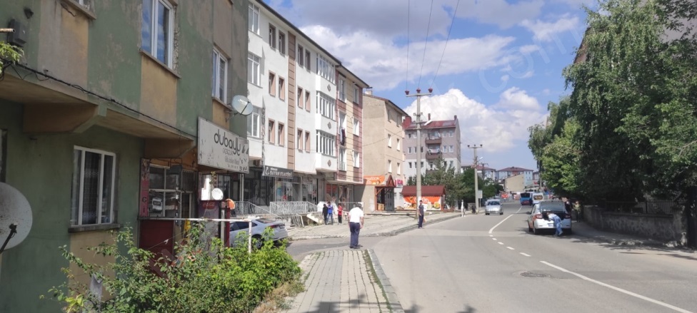 Yunusemre Palandöken Kiralık Daire |  3+1 Oda | 130M2 Aylık 12.000Tl | 3. Kat | Kombi | 1 Banyo Resim-5