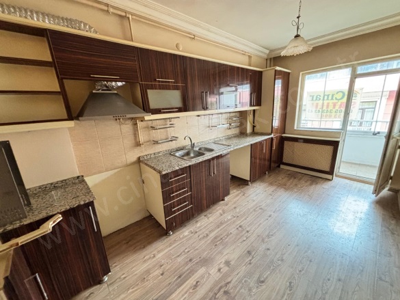 Yoncalık Yakutiye Satılık Daire |  4+1 Oda | 185M2 3.390.000Tl  Krediye Uygun  | Dubleks | Kombi | 1 Banyo Resim-1