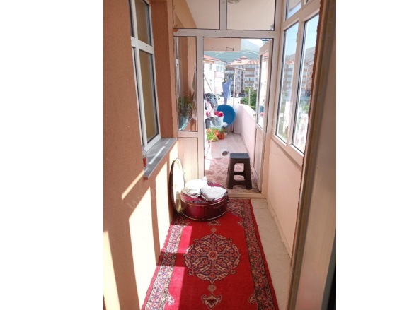 Yunusemre Palandöken Satılık Daire |  3+1 Oda | 150M2 2.200.000Tl  Krediye Uygun  | 5. Kat | Kombi | 1 Banyo Resim-2