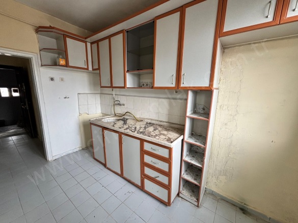 Yukarı Köşk Palandöken Satılık Daire |  2+1 Oda | 120M2 1.800.000Tl  Krediye Uygun  | 5. Kat | Kombi | 1 Banyo Resim-1