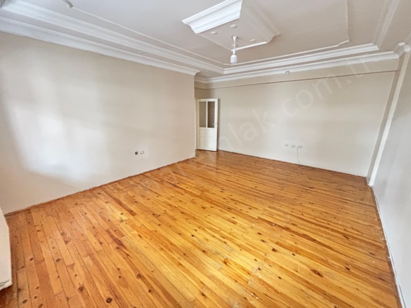 Murat Paşa Yakutiye Satılık Daire |  3+1 Oda | 155M2 2.715.000Tl  Krediye Uygun  | 2. Kat | Merkezi Isınma | 1 Banyo Resim-2