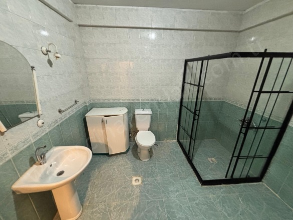 Murat Paşa Yakutiye Satılık Daire |  3+1 Oda | 155M2 2.715.000Tl  Krediye Uygun  | 2. Kat | Merkezi Isınma | 1 Banyo Resim-4