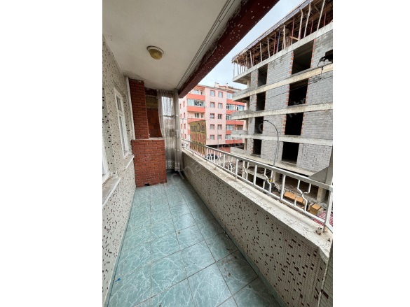Murat Paşa Yakutiye Satılık Daire |  3+1 Oda | 155M2 2.715.000Tl  Krediye Uygun  | 2. Kat | Merkezi Isınma | 1 Banyo Resim-5