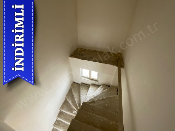 Dadaşkent Aziziye Satılık Villa |  6+1 Oda | 350M2 7.250.000Tl | Kombi | 2 Banyo Resim-1