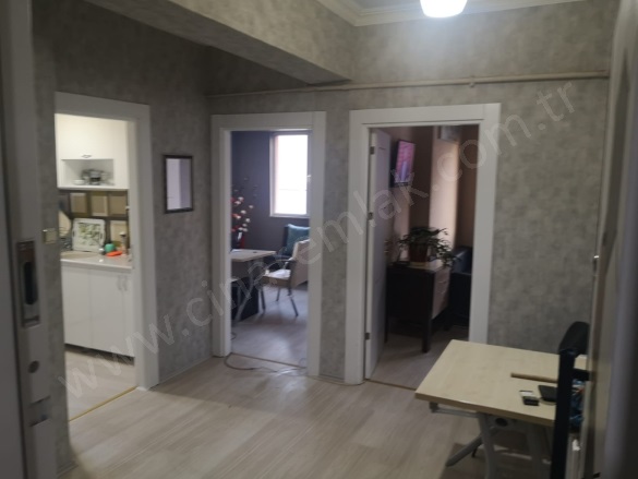 Bosna Caddesi Yakutiye Satılık Ofis / Büro |  2+1 Oda | 100M2 1.600.000Tl | 6. Kat | Kombi Resim-4