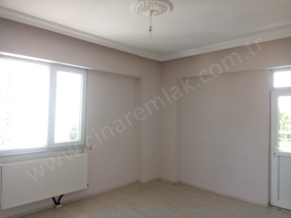 Kırmacı Yakutiye Satılık Daire |  4+1 Oda | 200M2 3.800.000Tl | 7. Kat | Kombi | 2 Banyo | 2 Yatak Odası Resim-4