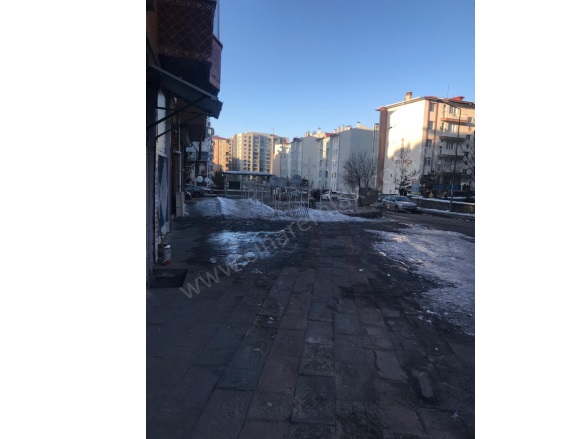 Yıldızkent Palandöken Satılık İşyeri |  1 Oda | 70M2 2.650.000Tl  Krediye Uygun  | Giriş Katı | Kombi Resim-2