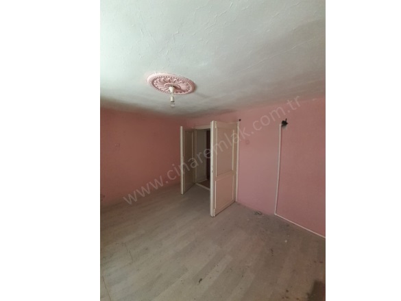 Murat Paşa Yakutiye Satılık Daire |  2+1 Oda | 100M2 500.000Tl | Bodrum | Soba | 1 Banyo | 2 Yatak Odası Resim-4