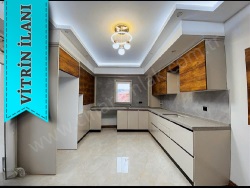 Palandöken Yıldızkent Satılık Daire 4+1 198 M2 | 3. Kat | Merkezi Isınma | 2 Banyo