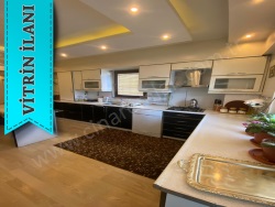 Yakutiye Bosna Caddesi Satılık Daire 4+1 200 M2 | 3. Kat | Kombi | 2 Banyo