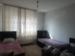 Yakutiye Yoncalık Kiralık Daire 2+1 120 M2 | 3. Kat | Kombi | 1 Banyo