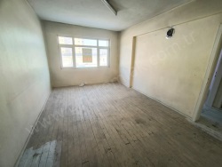 Palandöken Karayolları Kiralık Daire 2+1 110 M2 | 1. Kat | Soba | 1 Banyo