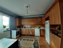 Yakutiye Kırmacı Satılık Daire 4+1 400 M2 | 8. Kat | Kombi | 2 Banyo | 3 Yatak Odası