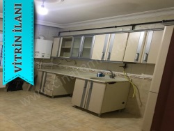 Yakutiye Kongre Caddesi Satılık Daire 3+1 180 M2 | 1. Kat | Kombi | 1 Banyo | 1 Yatak Odası