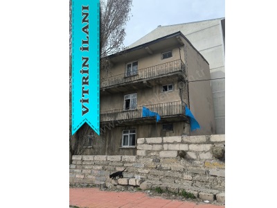 Yenişehirde Satılık Bina 4 Katlı Ve 207 M² Arsa Çınardan İlan No:4591 2+1 Palandöken