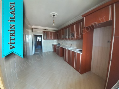 Yıldızkentte 4+1 Asansörlü Ara Kat Kiralık Daire Çınardan İlan No: 5079 Palandöken